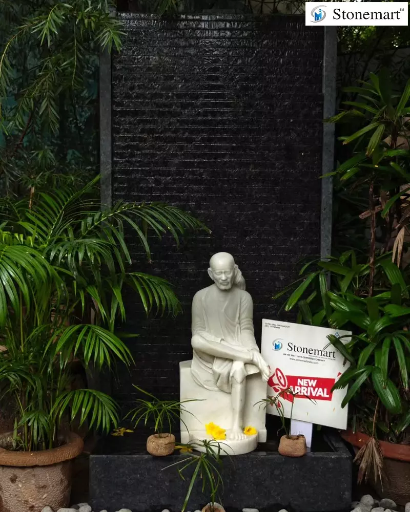 Stone Fountain With Sai Baba Statue